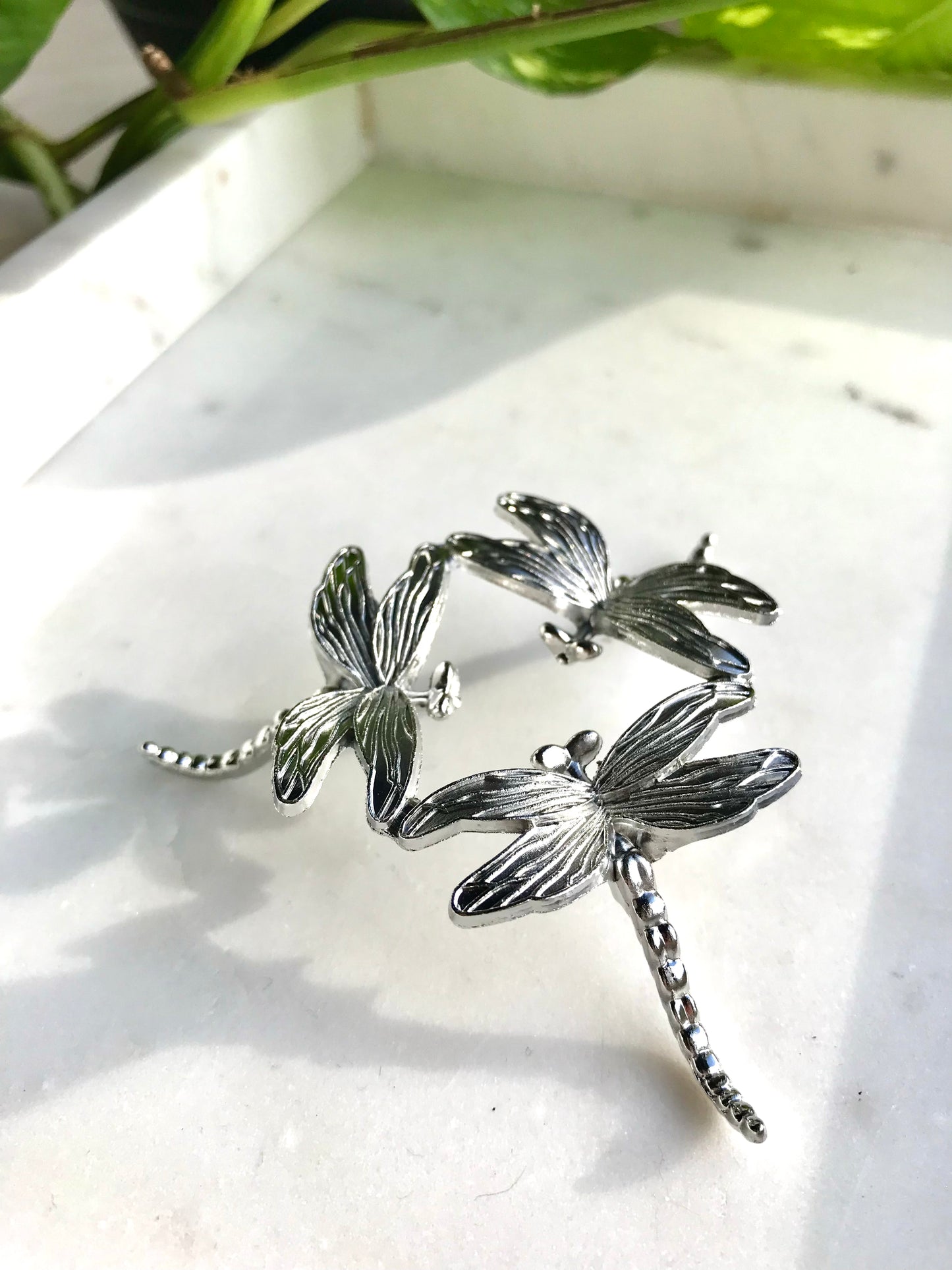 Dragonfly Silver Sphere Stand