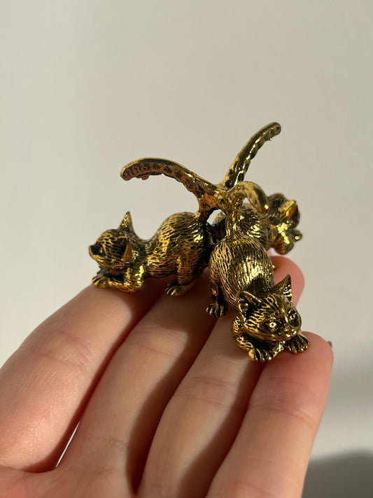 "Three Little Kittens" Gold Sphere Stand