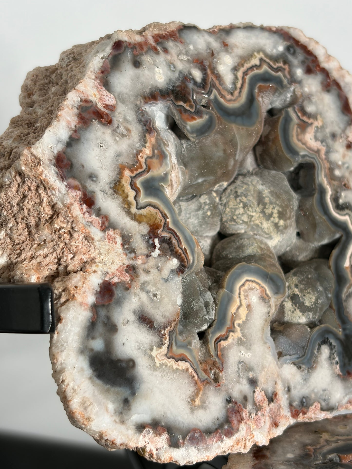Argentinian Agate Crystal Jewellery Box on Statement Display Stand