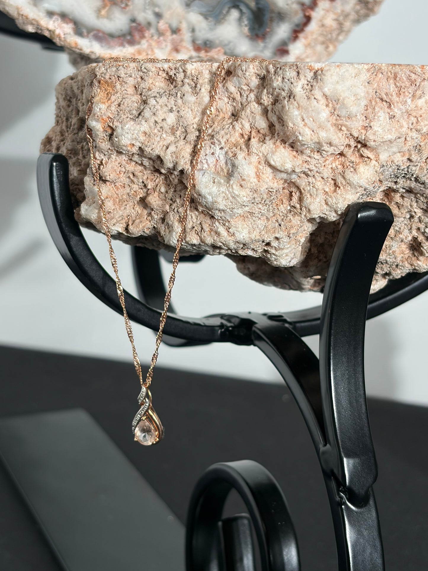 Argentinian Agate Crystal Jewellery Box on Statement Display Stand
