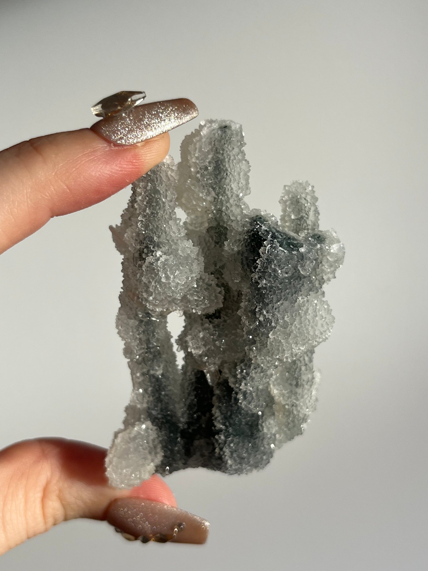 Grey Pseudostalactitic Chalcedony with Clear Heulandite Specimen H