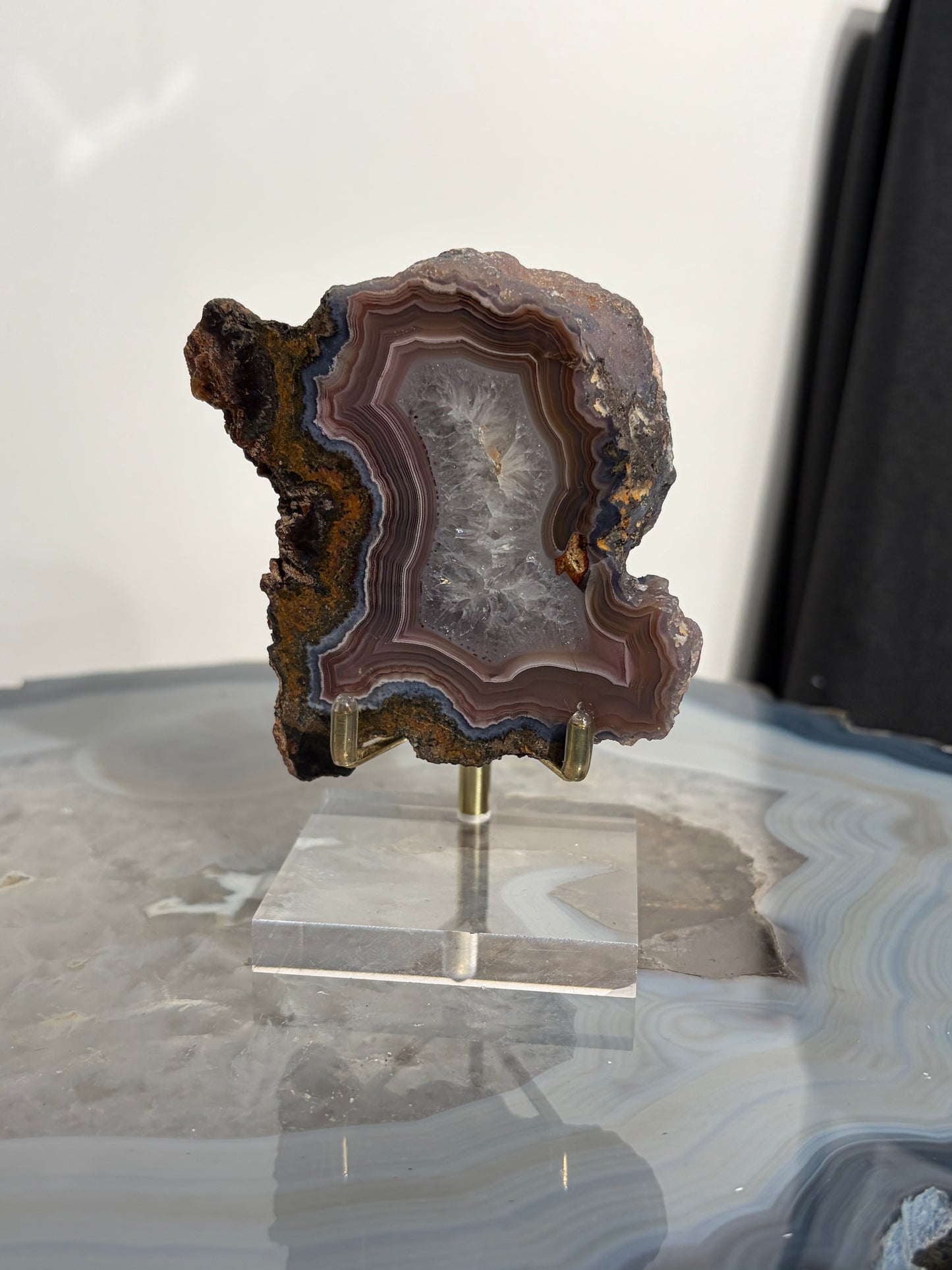 "Cosmic Curtain" Mauve Laguna Agate Specimen with Sagenite Inclusions and Parallax Effect