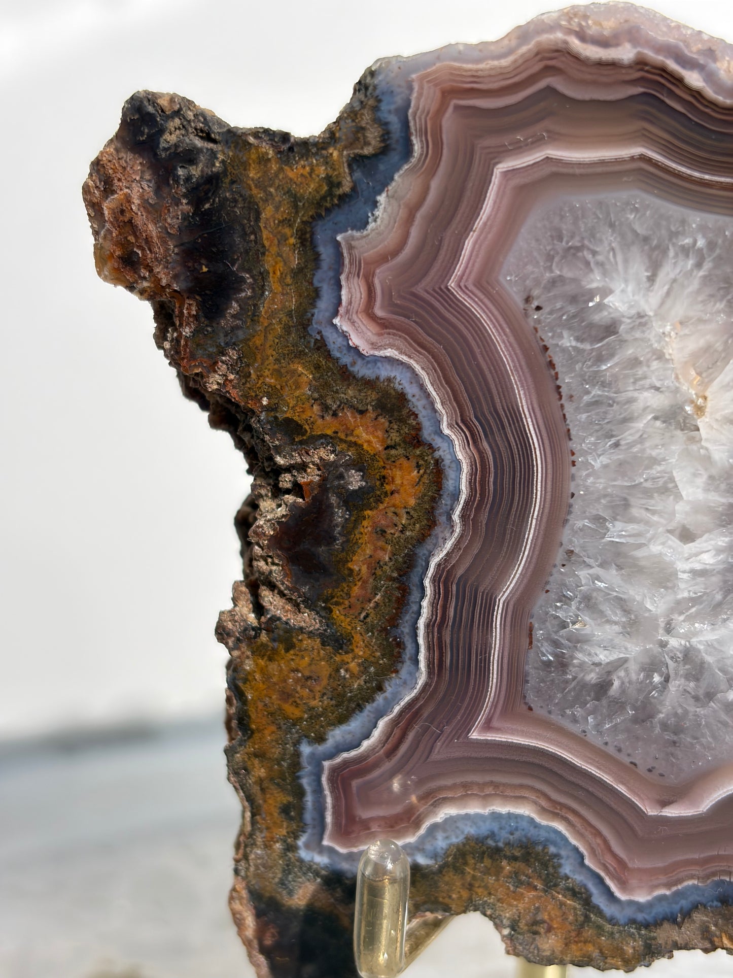 "Cosmic Curtain" Mauve Laguna Agate Specimen with Sagenite Inclusions and Parallax Effect