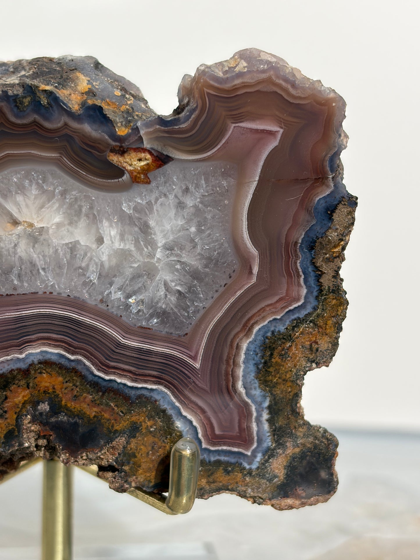 "Cosmic Curtain" Mauve Laguna Agate Specimen with Sagenite Inclusions and Parallax Effect