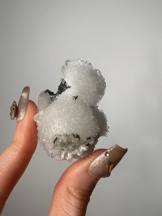 Natrolite Specimen with Quartz and Rhombohedral Calcite O
