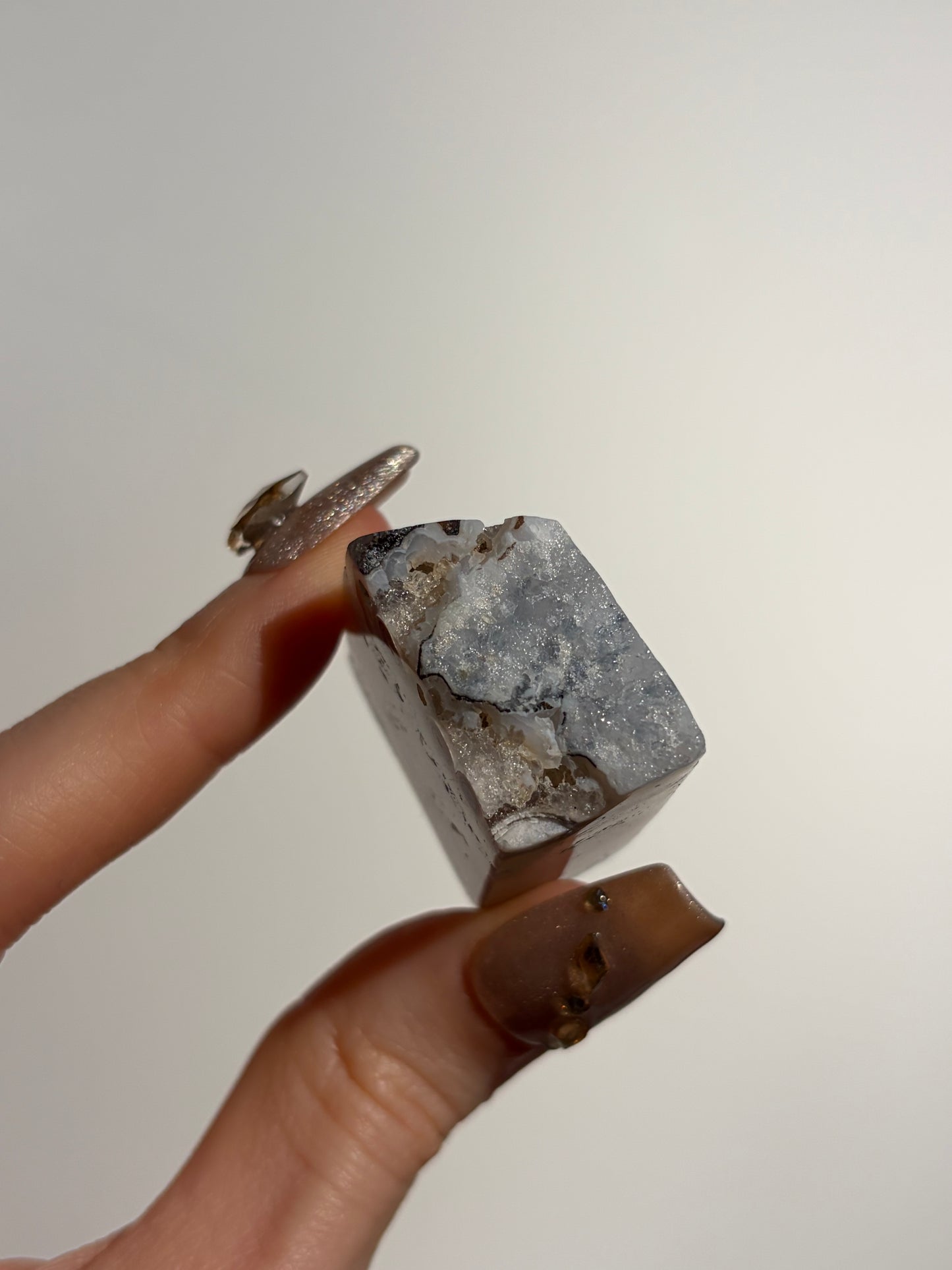 Orbicular Nebula Agate Freeform with Dendritic Inclusions & Mauve Chalcedony R