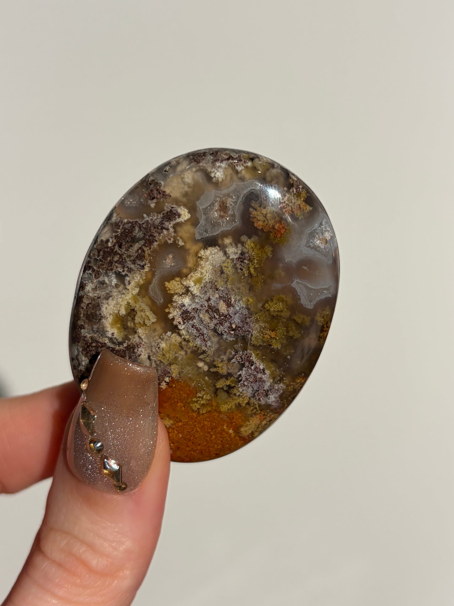 Nebula Agate Palmstone D