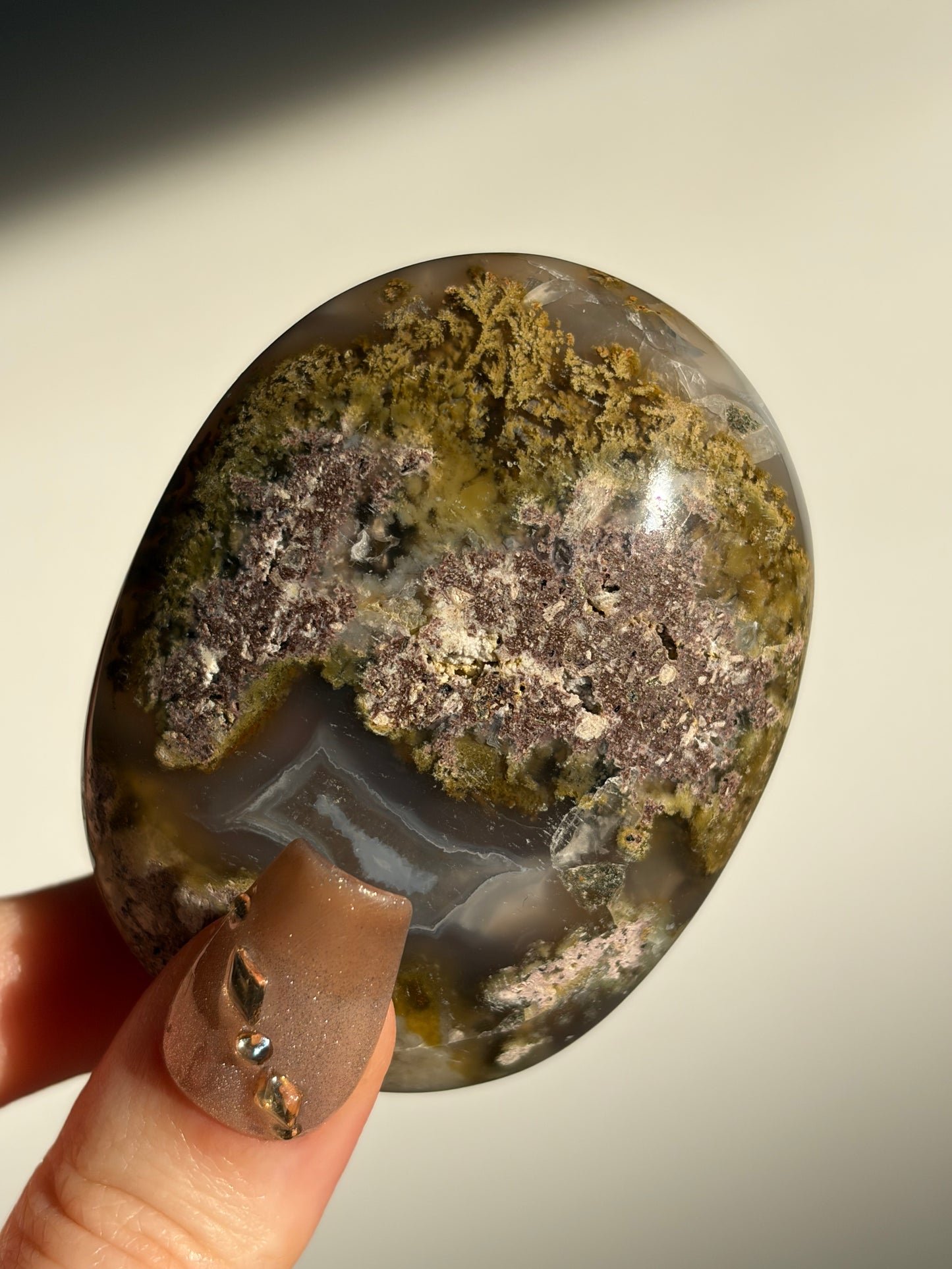 Blue Orbicular Nebula Agate Palmstone B