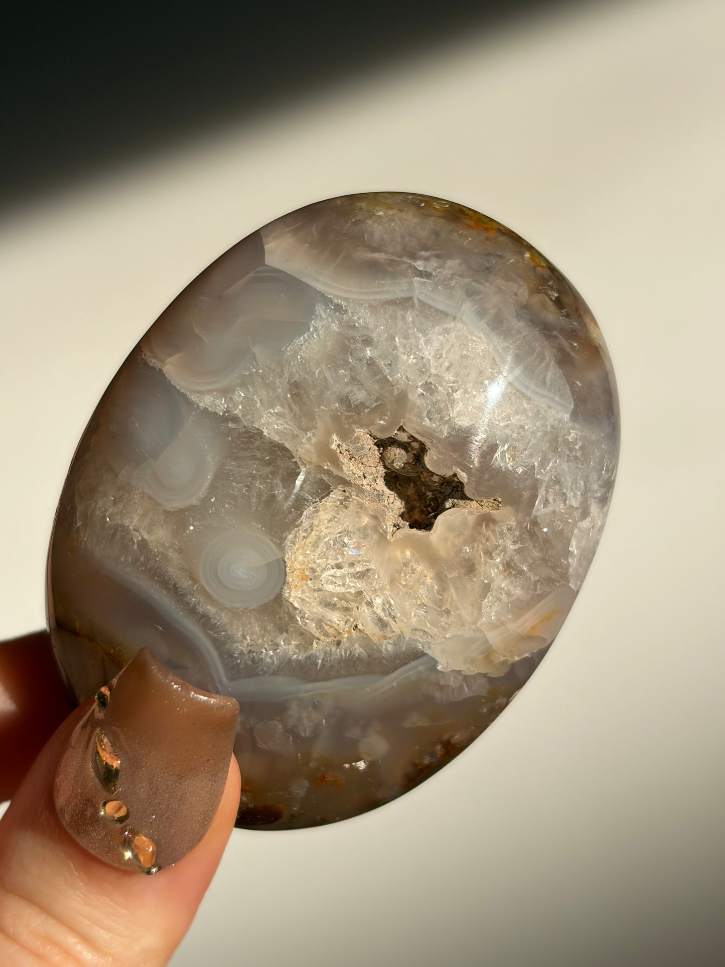 Mauve Pink Nebula Agate Palmstone C