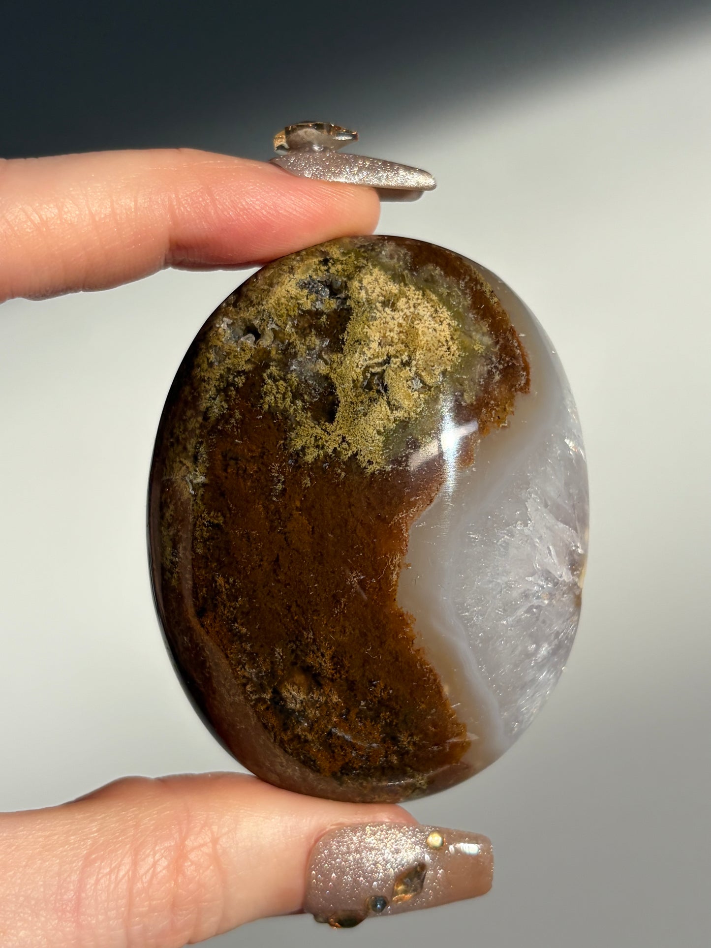 Nebula Agate Palmstone F