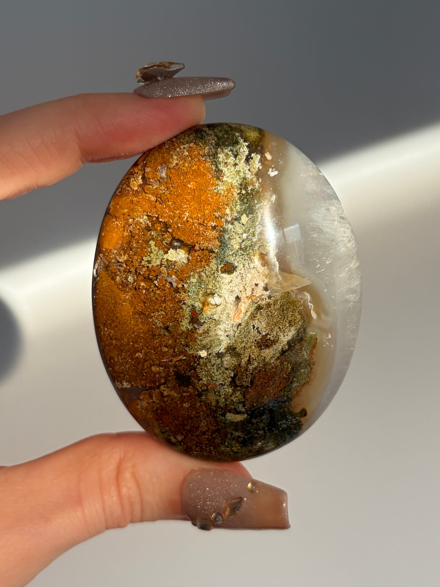 Nebula Agate Palmstone P