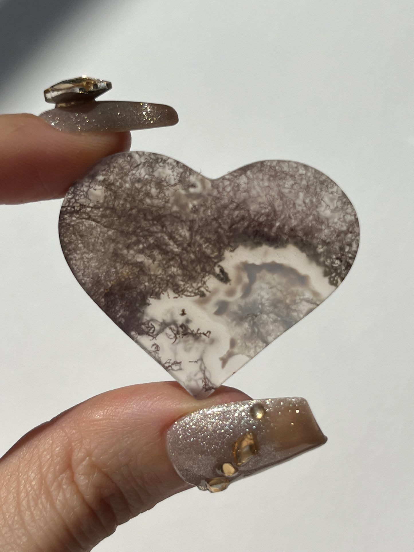 Scenic Moss Agate Heart D