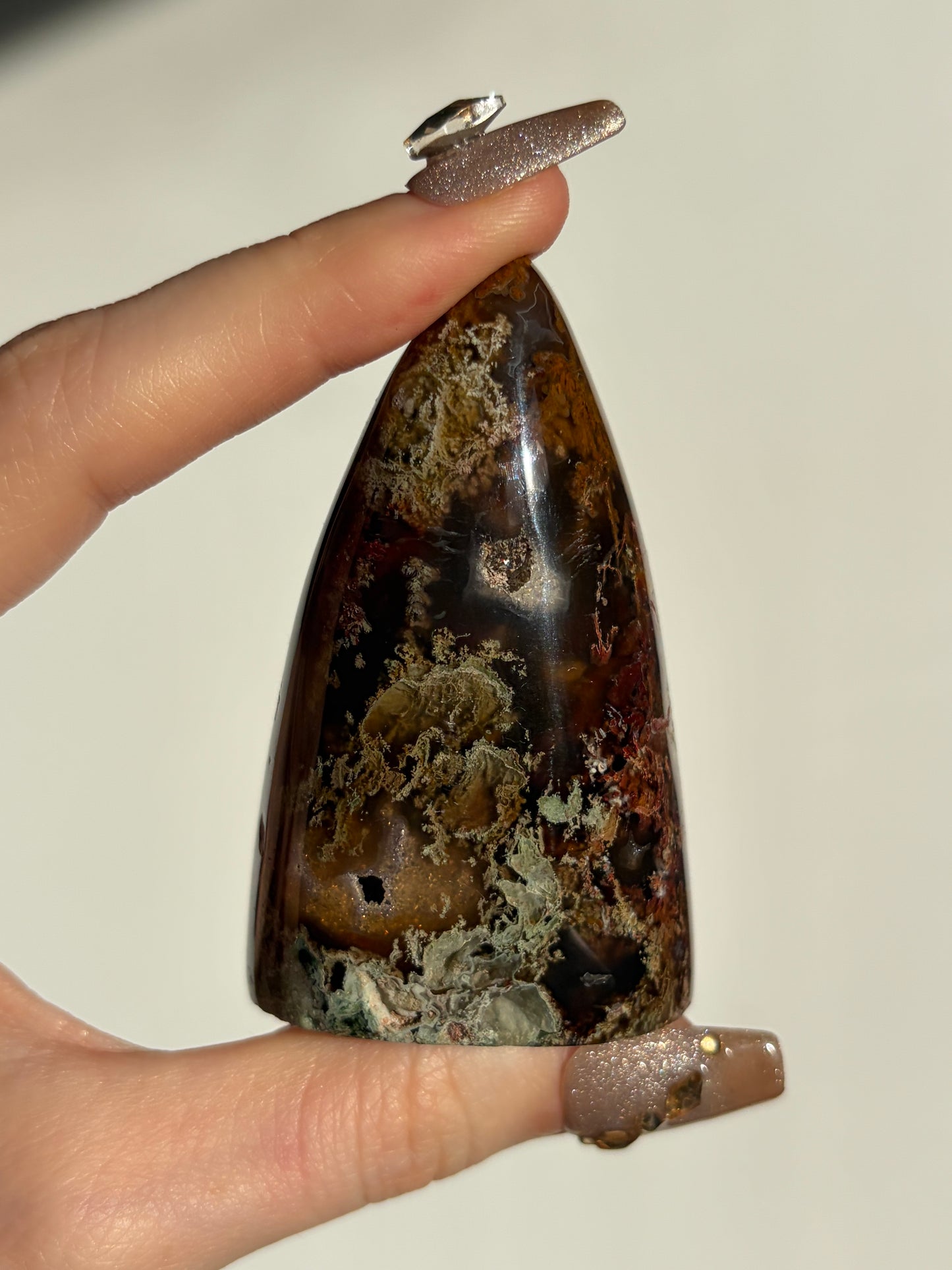 “Moss-borne” Tembaga Moss in Chalcedony Polished Freeform E