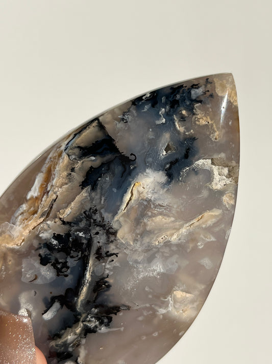 Tiger Dendrite in Chalcedony Flame Carving A