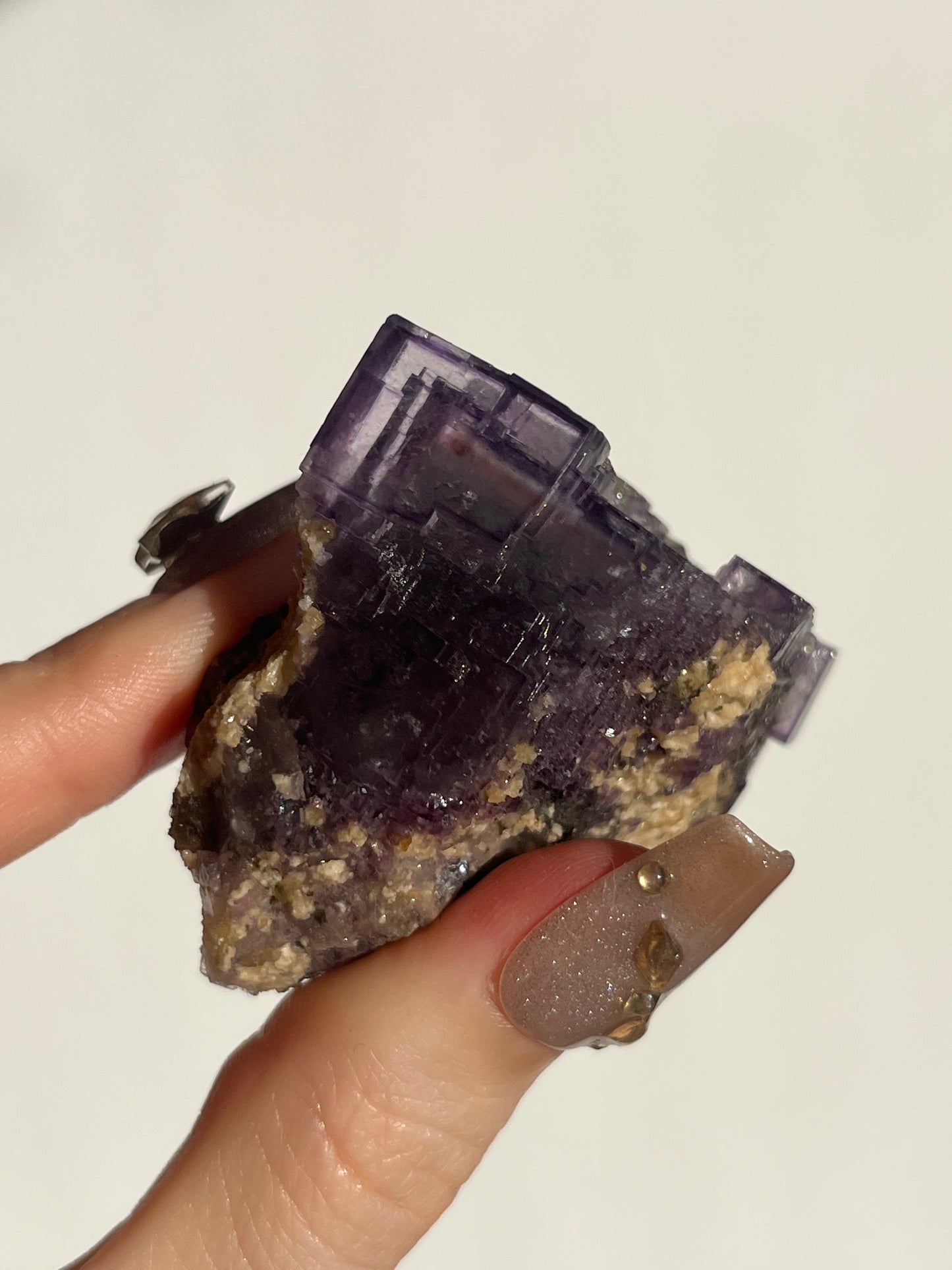 Purple Phantom Yaogangxian Fluorite with Muscovite and Static Enhydros Specimen