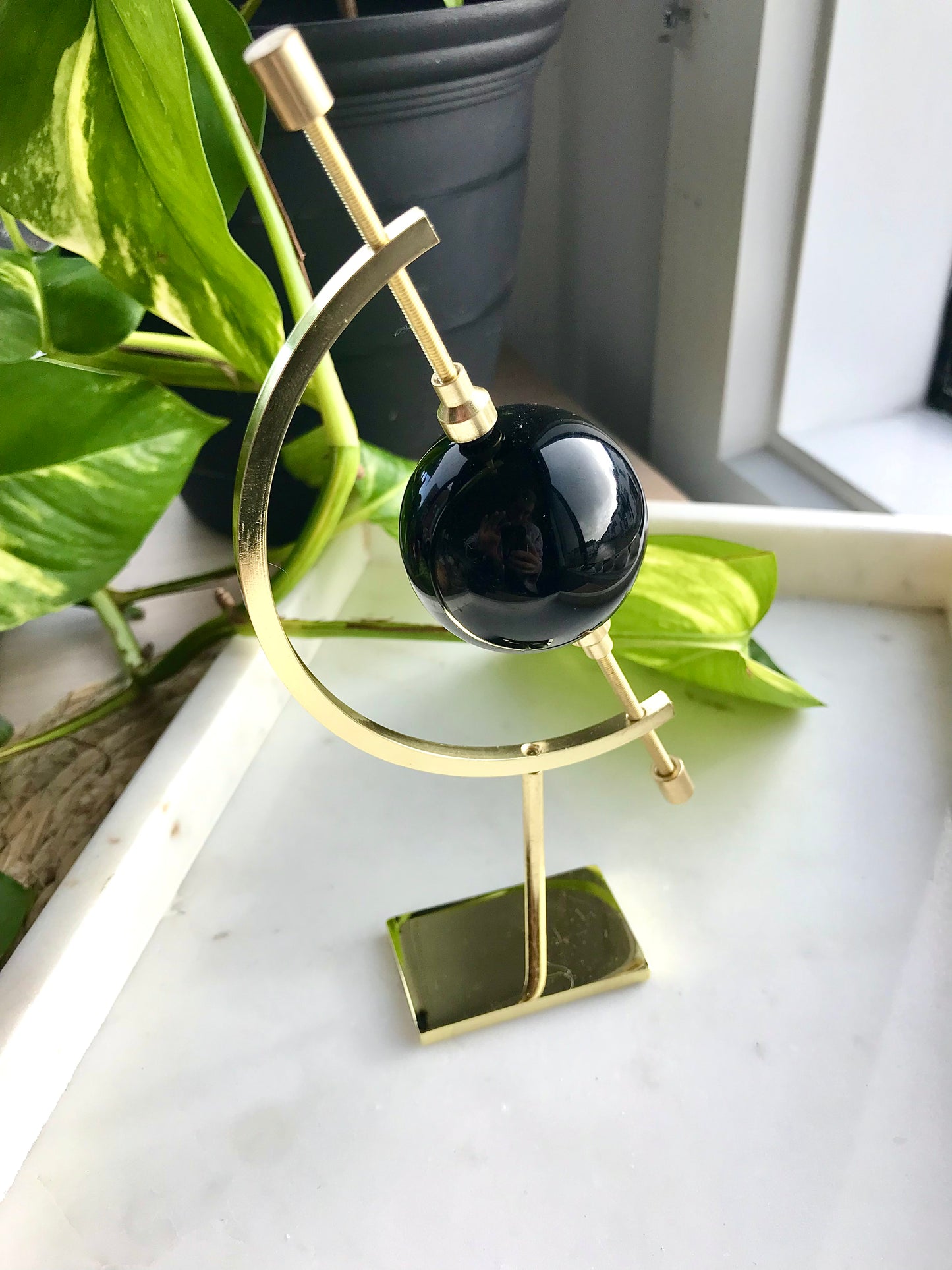 Gold Metal Globe Stand